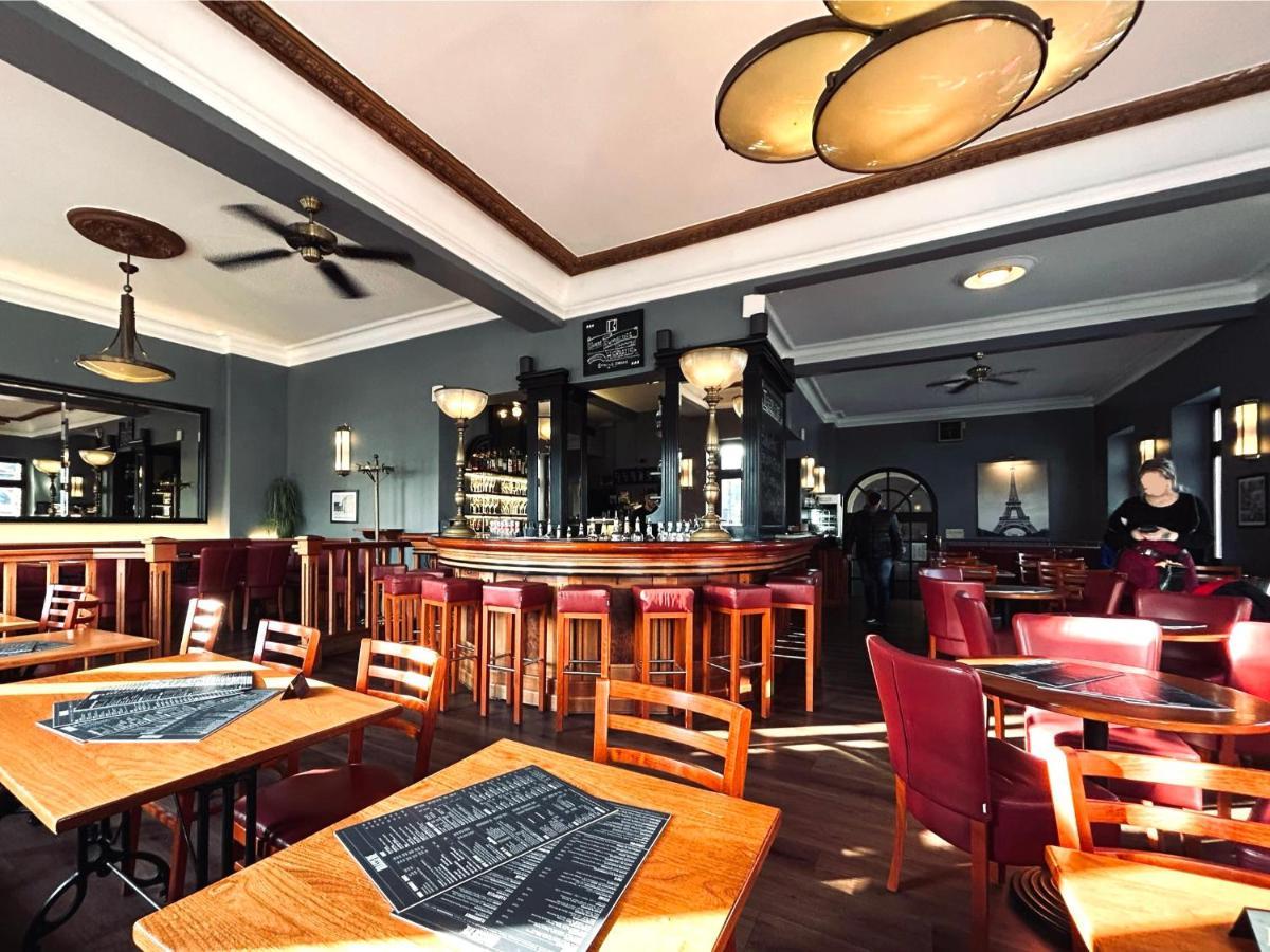 Hotel Brasserie Erlangen Buitenkant foto